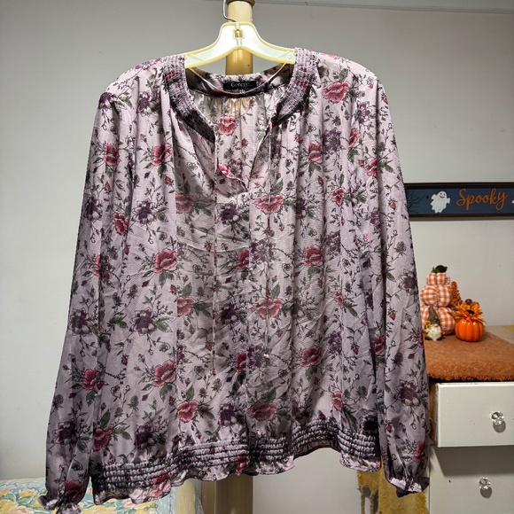 Blouse - Picture 1 of 1